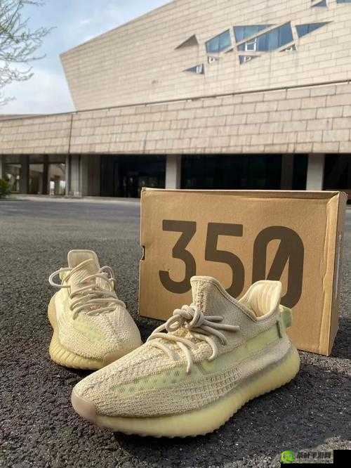 yeezy350v2 亚洲配色经典潮流永不过时